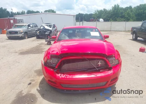 2013 Ford Mustang V6/V6 Premium из США, поврежденный, VIN 1ZVBP8AM0D5215405
